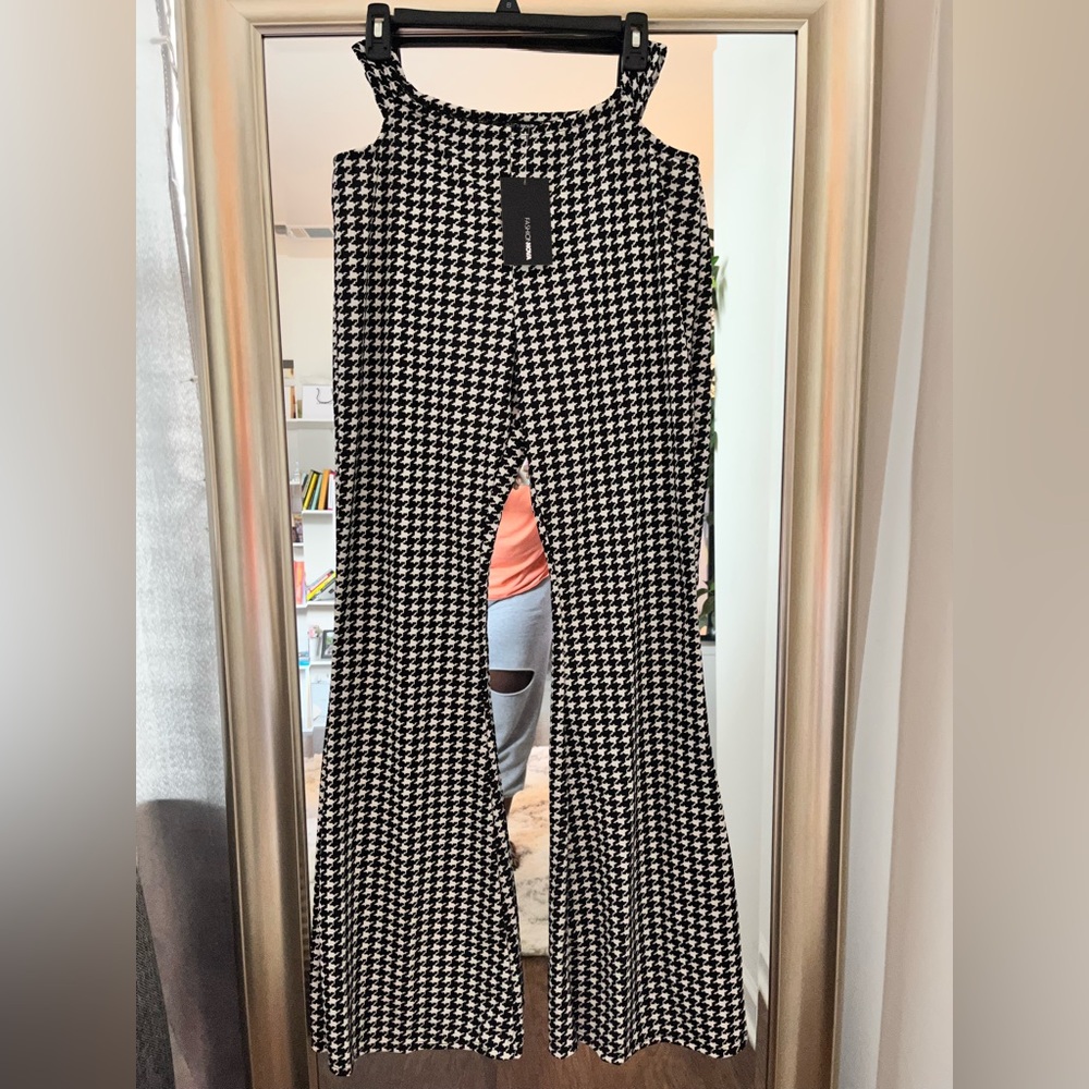 Fashion Nova Houndstooth cut out wide leg pants